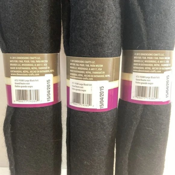 12 Dimensions FeltWorks 100% Wool Felt Needle Felting Crafts Black 18"x24" - Picture 3 of 12